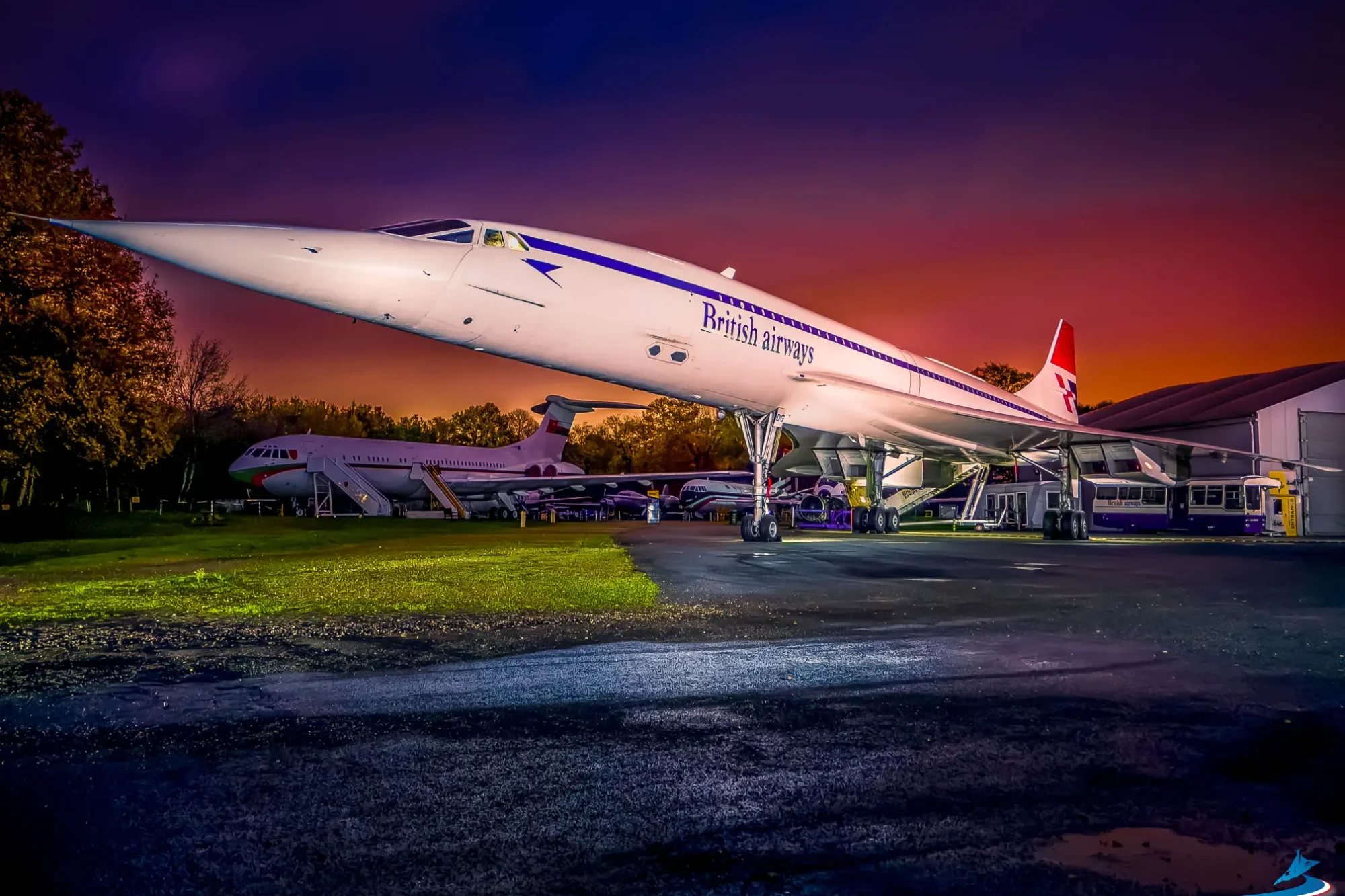 Brooklands Concorde G-BBDG Night Shoot iPhone (2 of 3) (1) (1)